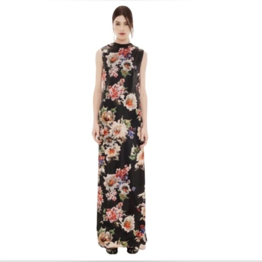 UrbAn LiFe cRisScr0sS bLaCk r0se maXi